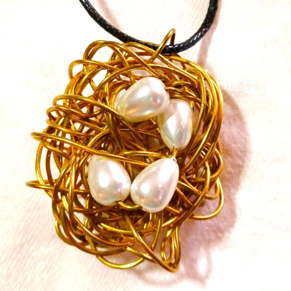 Handmade, wired, pearls, nest, dragon, bird, necklace, pendant, beads, gold